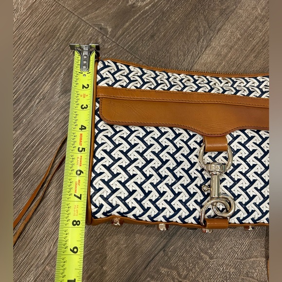 Rebecca Minkoff Large MAC Crossbody Bag with Gold Hardware - Picture 2 of 10